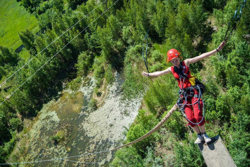 bungee jumping