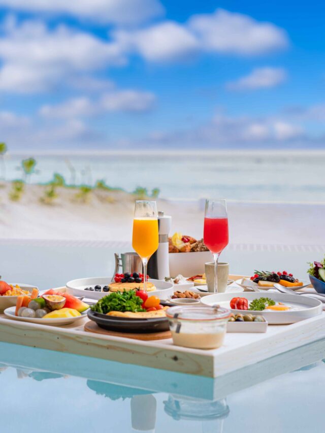 Floating Breakfast In Bali: A Complete Guide +8 Exquisite Experiences